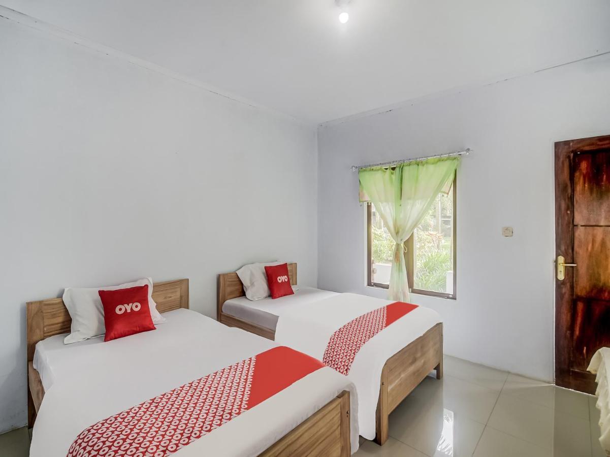 Oyo 90988 Tangkoko Jungle Homestay Rinondoran Esterno foto