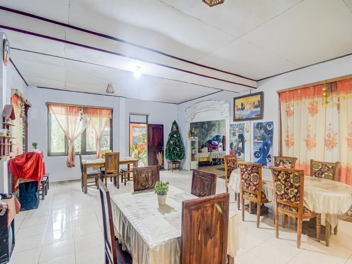 Oyo 90988 Tangkoko Jungle Homestay Rinondoran Esterno foto